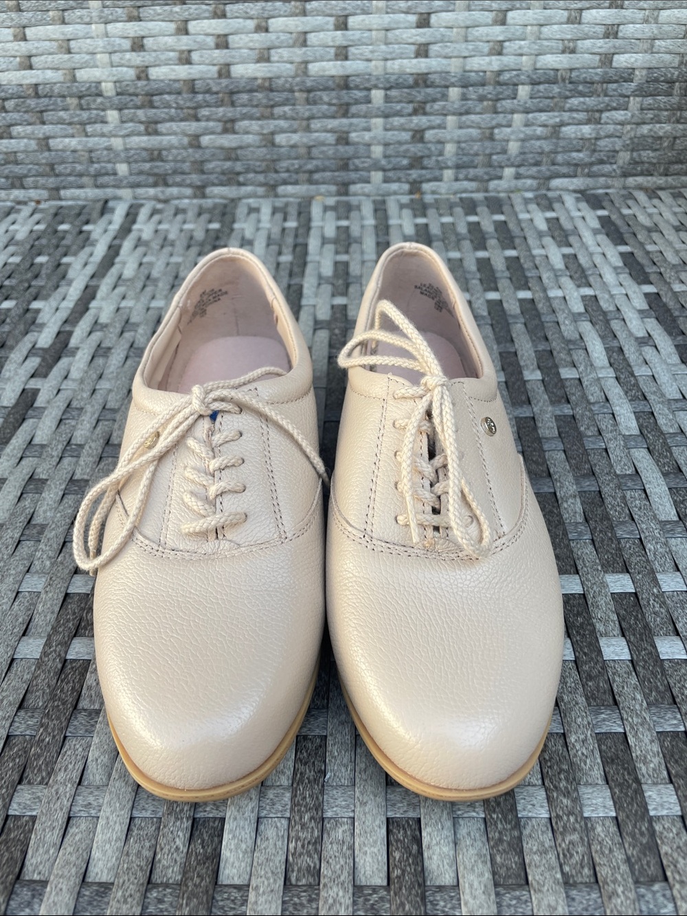 Easy Spirit Women's Lace-Up Flats in Light Beige